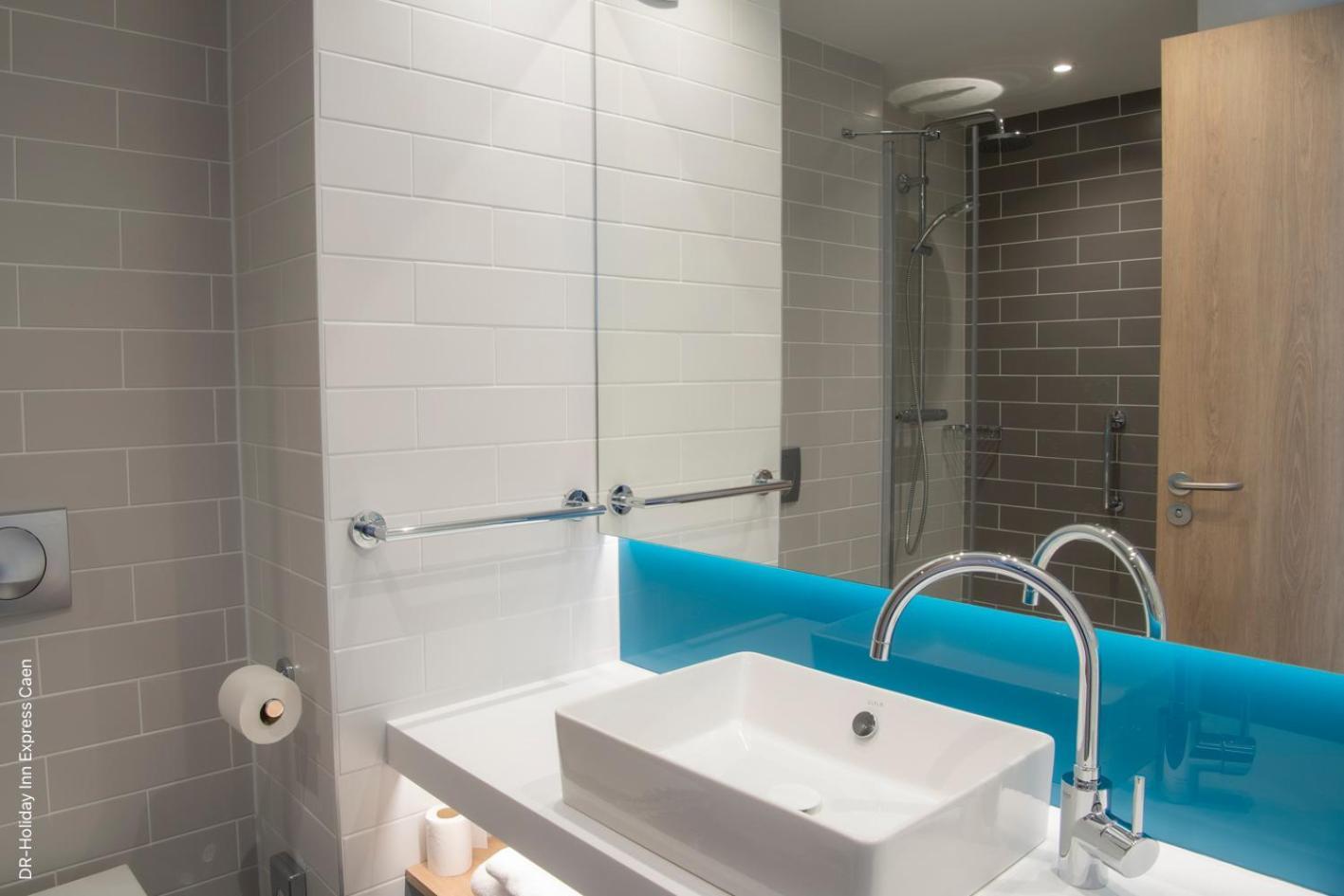 Holiday Inn Express Caen Epron By Ihg Eksteriør bilde
