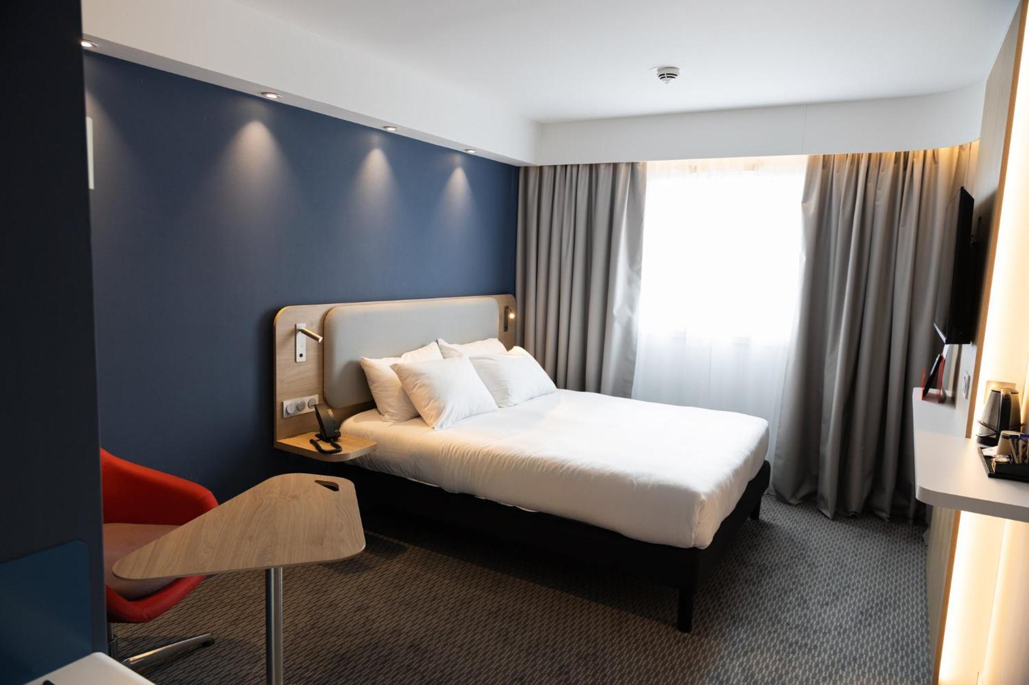 Holiday Inn Express Caen Epron By Ihg Eksteriør bilde